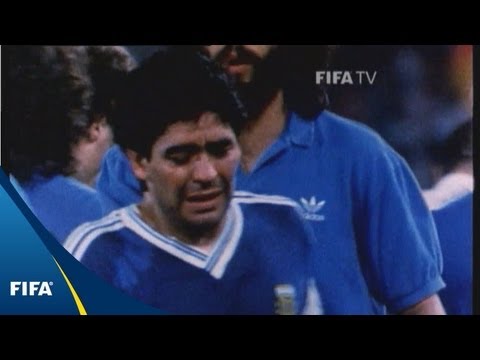 maradona crying